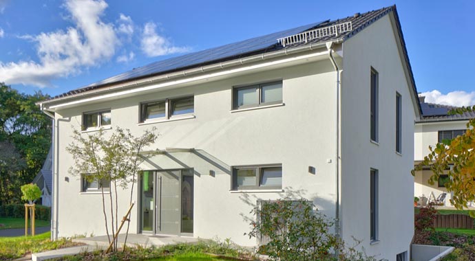 Außenansicht Musterhaus Treviso von HELMA Außenansicht Musterhaus Treviso von HELMA