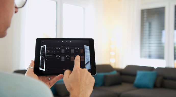 Smart Home-Steuerung im Musterhaus Montana von RENSCH-HAUS