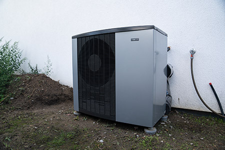 Außeneinheit der Wärmepumpe von NIBE Außeneinheit der Wärmepumpe von NIBE