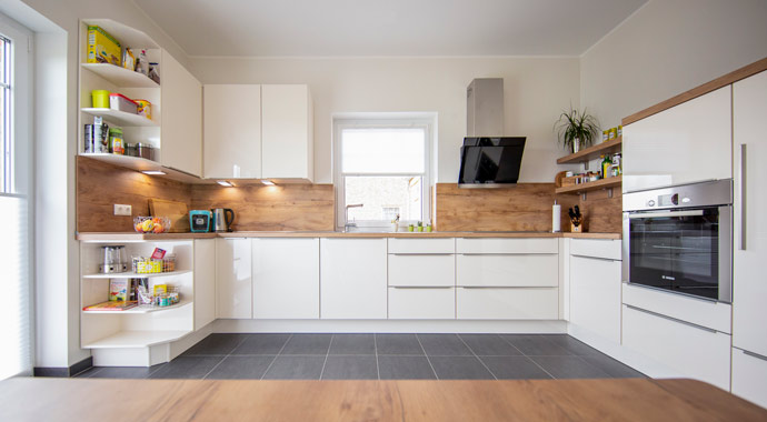 Küche Stadtvilla Lugana von Roth-Massivhaus