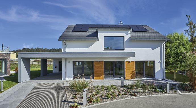 Außenansicht Musterhaus Günzburg von Fertighaus Weiss