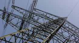 Elektrosmog Elektrosmog entsteht zum Beispiel durch Hochspannungsleitungen