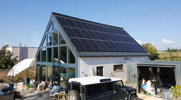 Eigenheim mit Photovoltaik-Anlage
