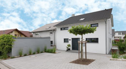 Außenansicht Doppelhaushälfte U089 mit Satteldach von TALBAU-Haus Außenansicht Doppelhaushälfte U089 mit Satteldach von TALBAU-Haus