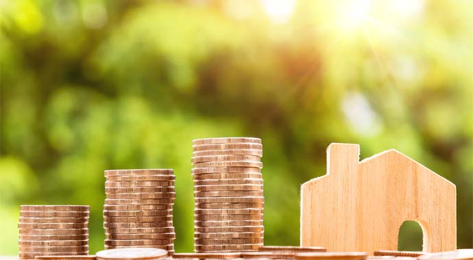 Geld und Holzhaus Geld und Holzhaus