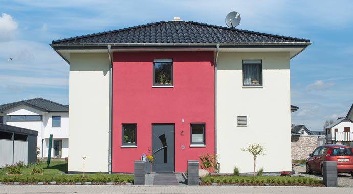 Außenansicht Innovationshaus 134 S von Ytong-Bausatzhaus