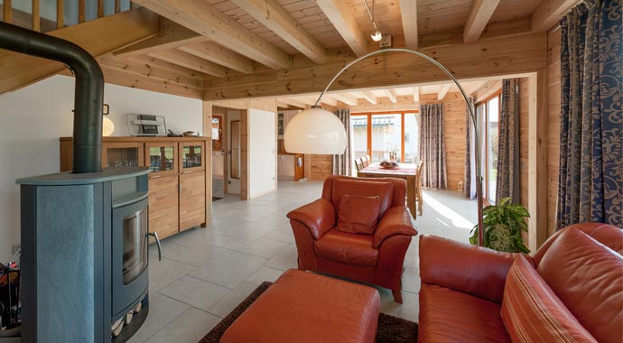 Fullwood Wohnblockhaus Haus Eifelwald Wohnbereich