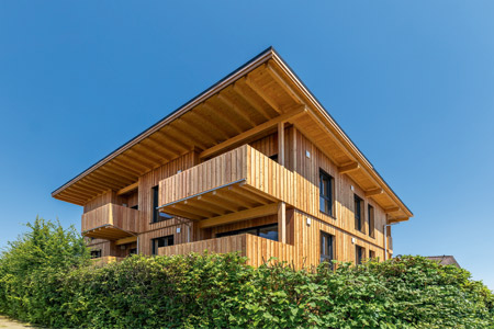 Außenansicht Traunstein von Chiemgauer Holzhaus