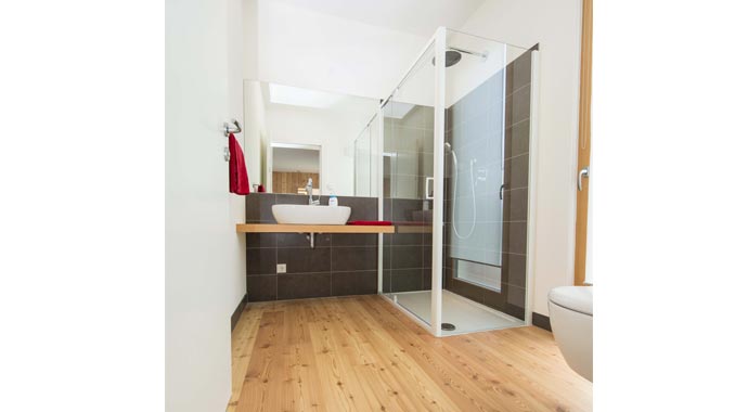 Rubner Haus Blockhaus Clara Badezimmer