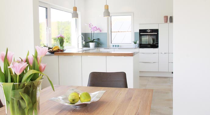 Küche Musterhaus Seegarten von FischerHaus