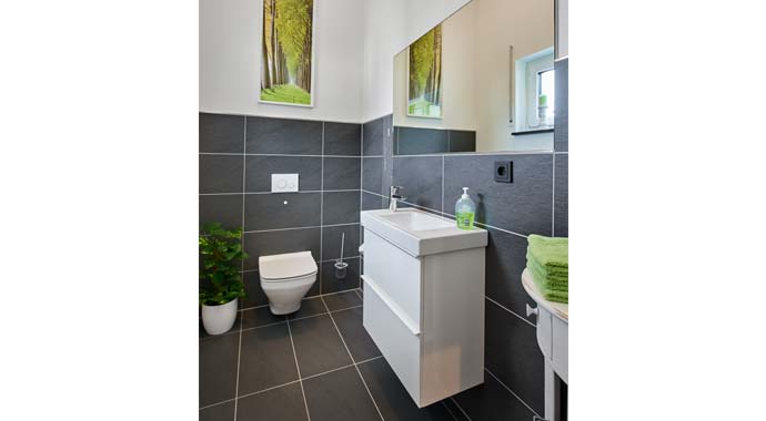 Badezimmer Bungalow Nivelo von Fingerhut Haus