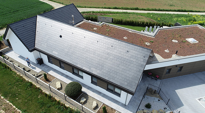 Dacheindeckung mit dem Schieferdachsystem von Rathscheck