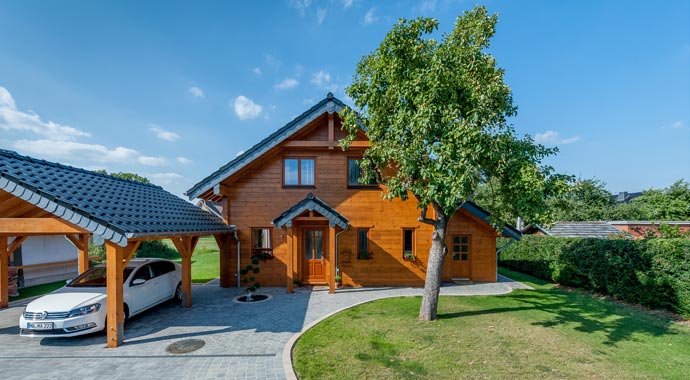 Fullwood Haus Eifelwald Außenansicht