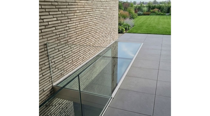 Glasabdeckungen für Kelleraußentreppe