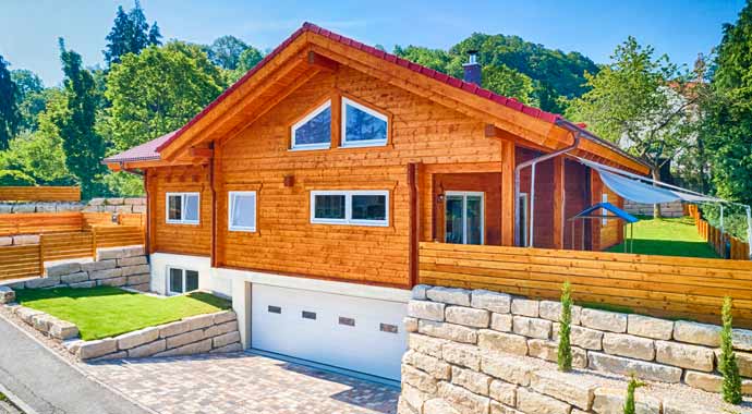 Außenansicht Blockhaus Enztal von LéonWood
