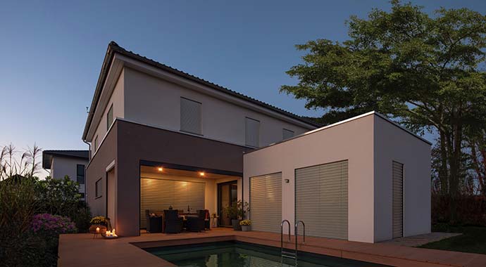 Sicherheit im Smart Home System Das Sicherheitssystem schützt vor Einbrechern.