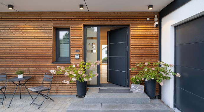 Außenansicht Haus Moosthenning von Regnauer Hausbau