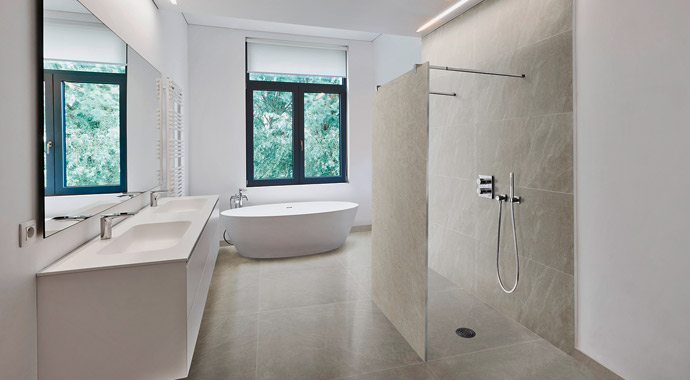 Kerbon Duschwand von Steuler-Fliesen Kerbon Duschwand von Steuler-Fliesen