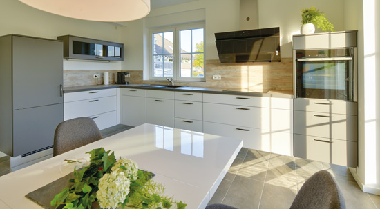 Musterhaus bei Koblenz Küche