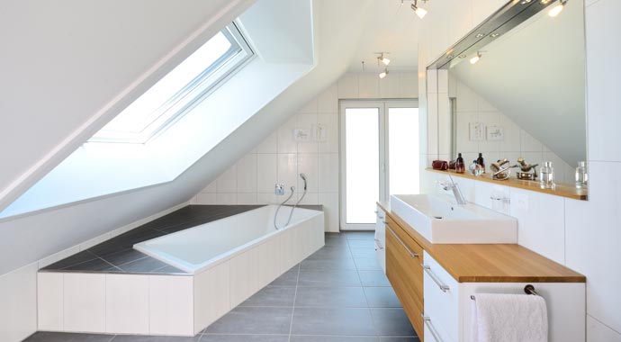 Fertighaus Weiß Kundenhaus Kienhöfer Badezimmer