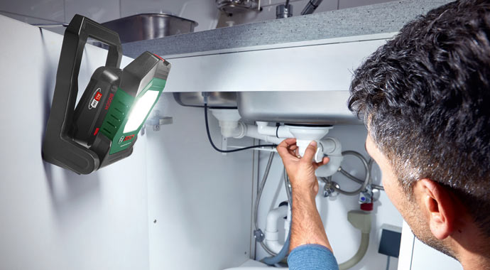 Bosch Power Tools Universalworklight 18V-2100 Bosch Power Tools Universalworklight 18V-2100