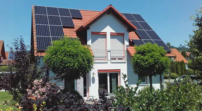 Symbolbild Photovoltaik-Anlage Symbolbild Photovoltaik-Anlage