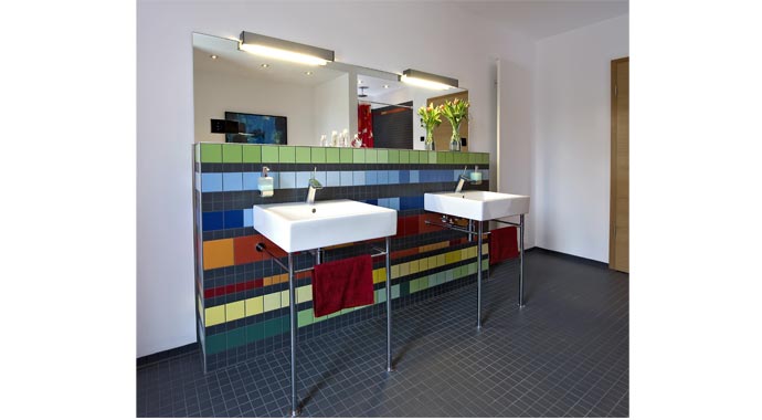 Musterhaus Eiche von Heinz von Heiden Badezimmer