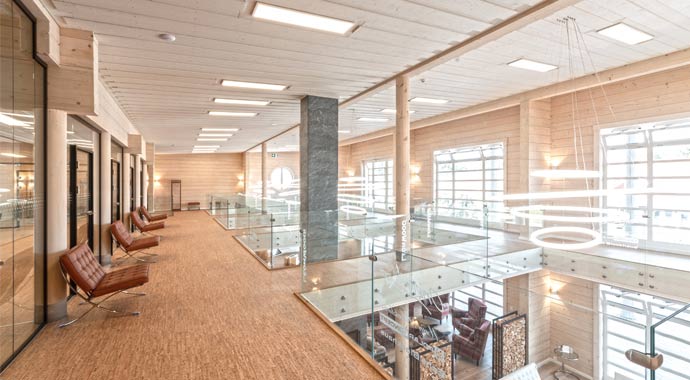 Geschäfts- und Besucherzentrum von LéonWood