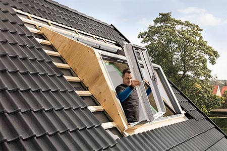 Einbau neuer Dachfenster Einbau neuer Dachfenster
