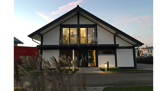 Meisterstück-Haus Musterhaus Günzburg Außenansicht