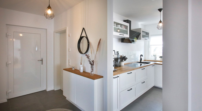 Dan-Wood Family 133 Flur