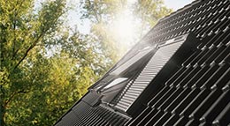 Hitzeschutz im Dachgeschoss von VELUX