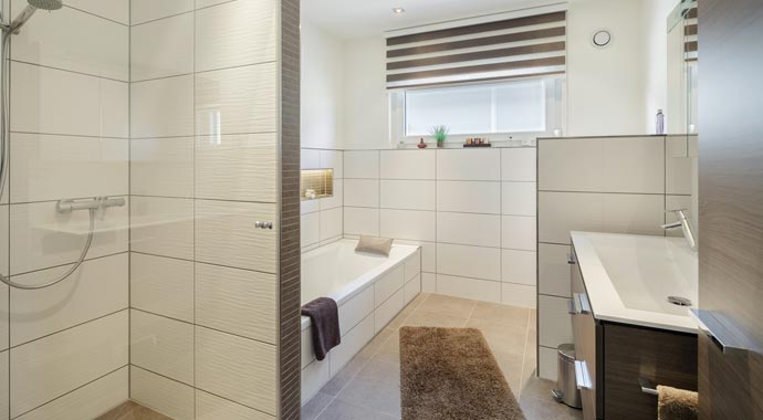 Luxhaus Bungalow 130 Badezimmer