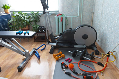 Unterschiedliche Trainingsgeräte Unterschiedliche Trainingsgeräte